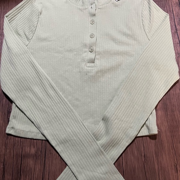 NWT PacSun Ribbed Mock Neck Top - Picture 3 of 5